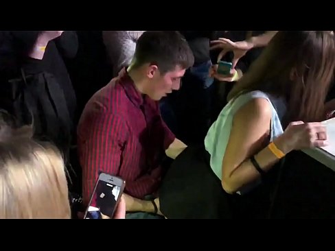 ❤️ Sesso reale in un nightclub russo. Ragazza russa di 18 anni nell'ano e nella vagina scopata in un nightclub ️❌ Pornoal it.playcrot69.top ❌️